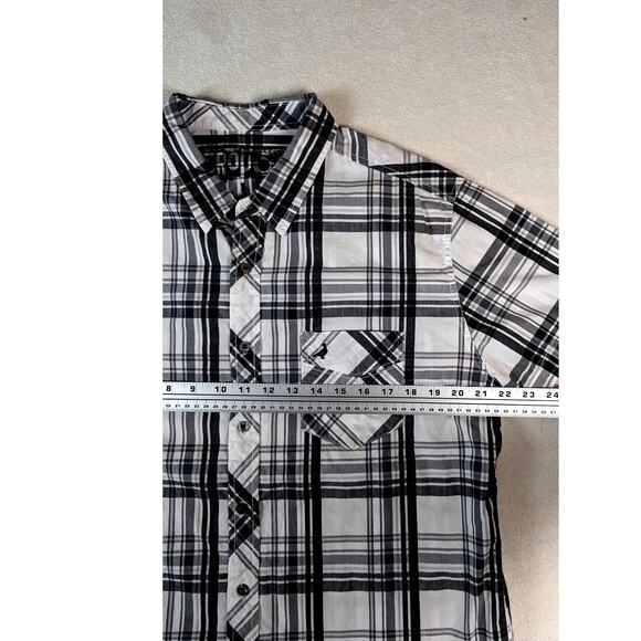 Aeropostale Shirt Men's Short Sleeve Shirt Gray Black Plaid‎ Cotton Button Large - Picture 6 of 6